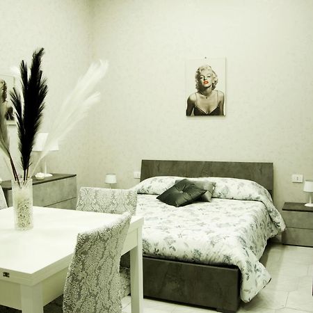 Mincasa Nel Cuore Di Napoli Εξωτερικό φωτογραφία