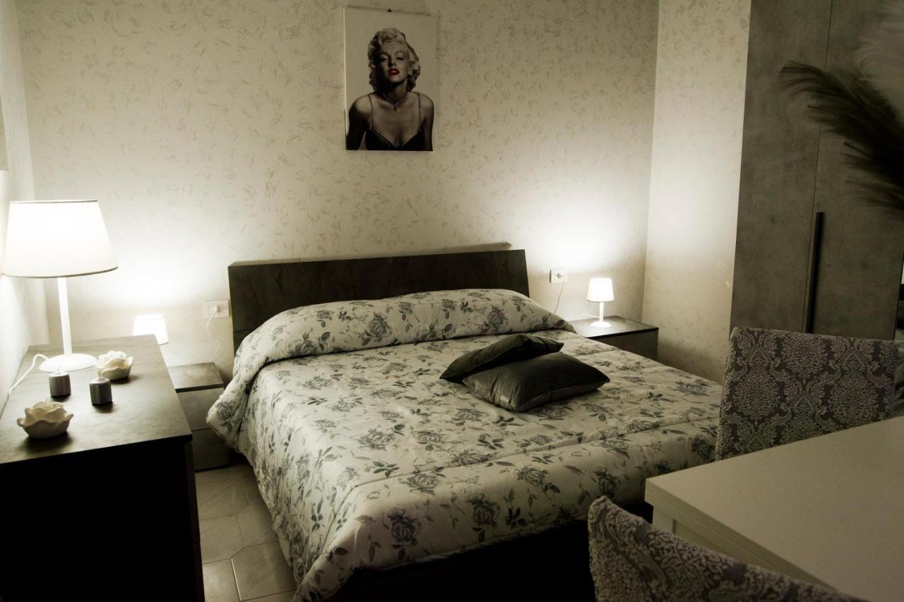 Mincasa Nel Cuore Di Napoli Εξωτερικό φωτογραφία